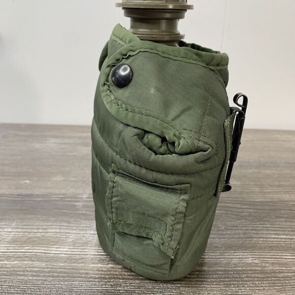 US Military Water Canteen, Lined Cover LC-2 & Metal Cup Unicor SPO100-03-F-EA78 - Picture 4 of 15